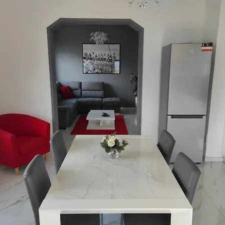 House Paradise Apartament