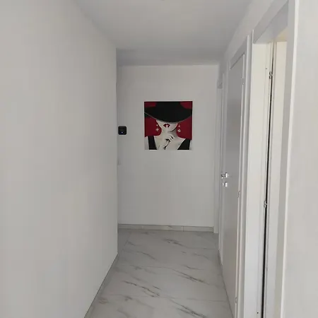 House Paradise Apartment *